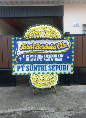 Papan Bunga Duka di Tabulo Selatan